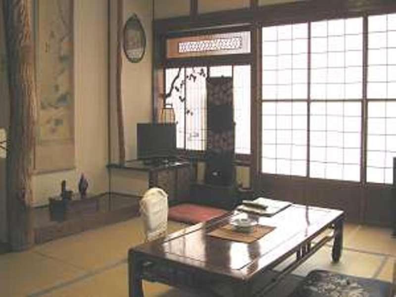 Yokotekan Shibukawa Room photo